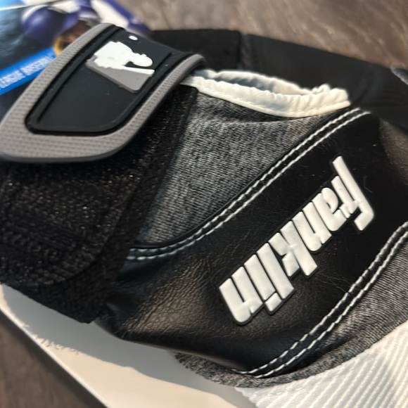 Franklin genuine leather youth batting gloves,shok-sorb protection digital tech - Picture 3 of 9